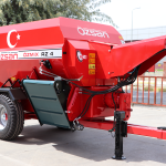Yatay Tek Helezon Yem Karma Makinesi RZ4